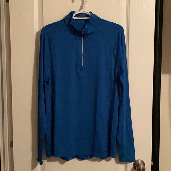 Ogio 1/4 Running Top - Picture 1 of 3